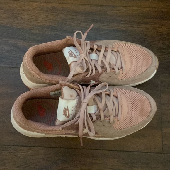 Pink Nike AirMax - Picture 2 of 7